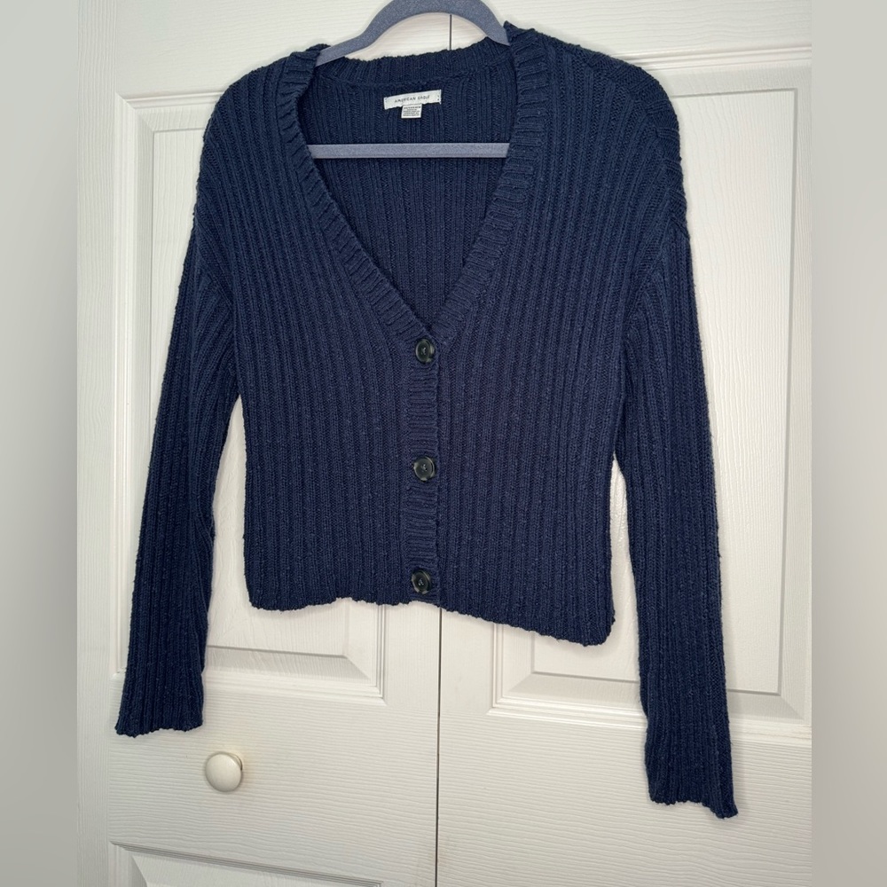 American Eagle XS Cropped Cardigan Button Down